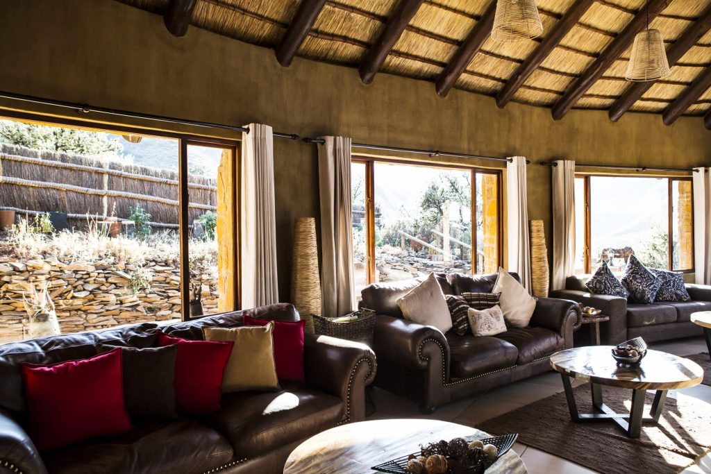 The main lodge lounge at Maliba Mountain Lodge